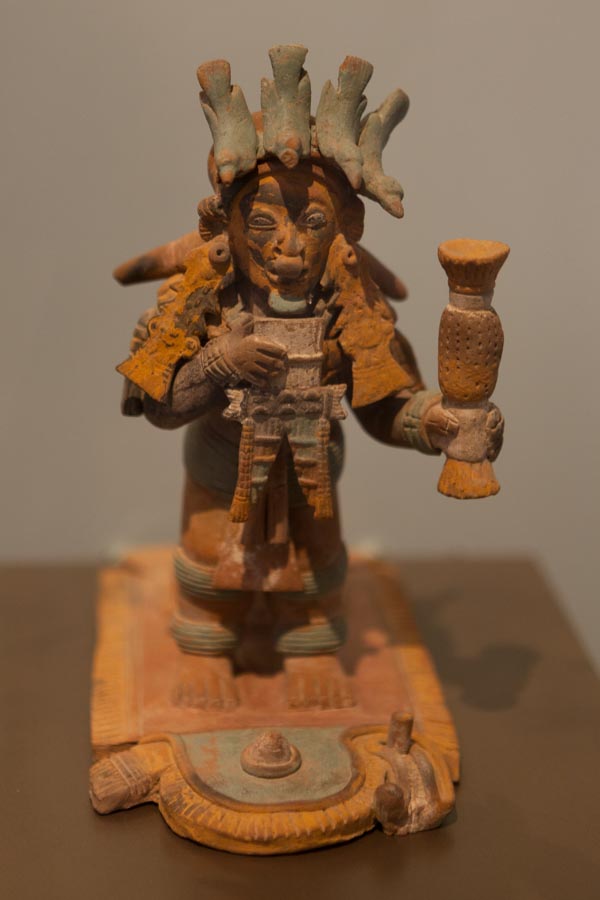 Shaman Fingurines and their transformations (Quito Museum, Ecuador)
