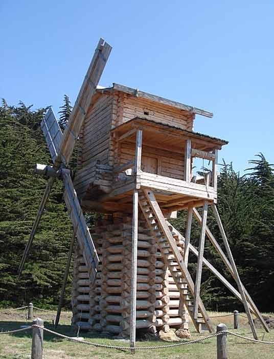 Replica of the Fort Ross windmill, the first built in California (MARELBU / CC BY 3.0)